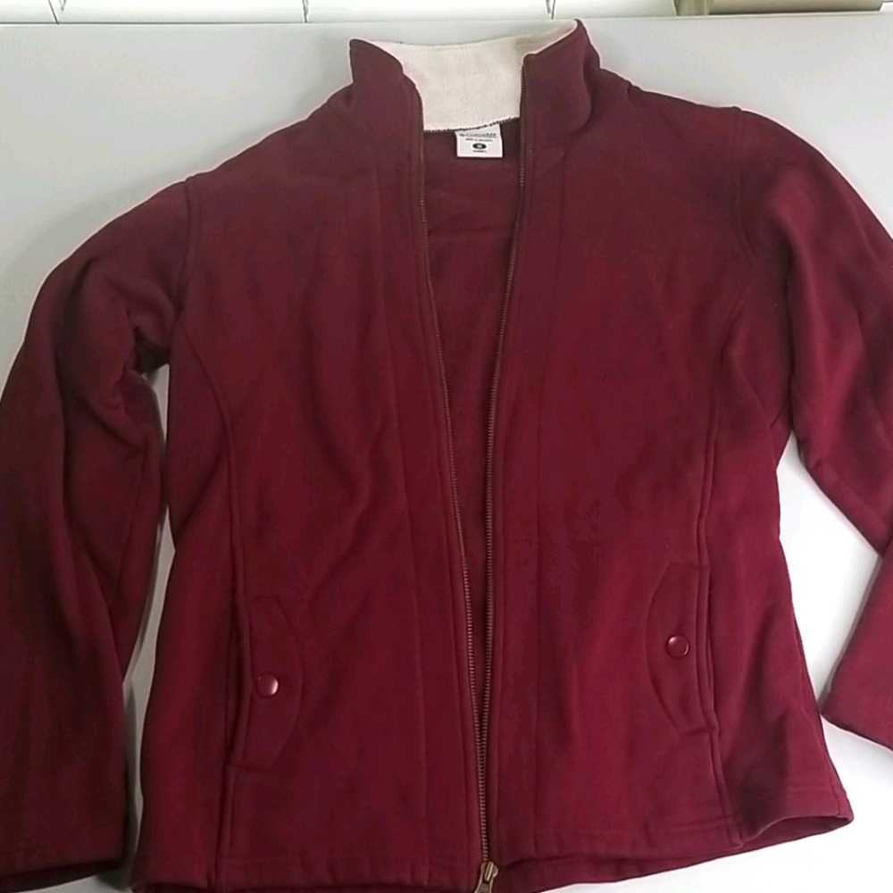 Columbia sweater plum